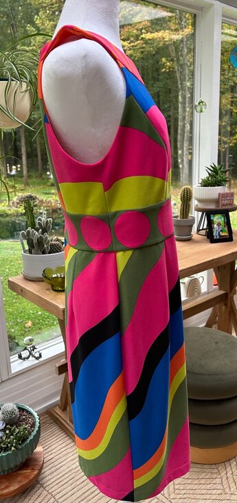 Muse Racerback Colorful Mod Dress Size 10 - Picture 2 of 9